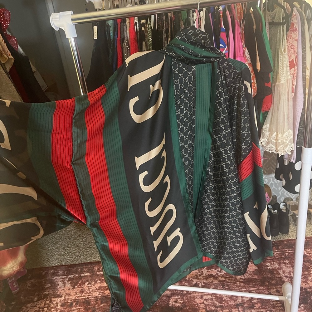 100% Silk Designer Inspired Kimono (ONE SIZE)